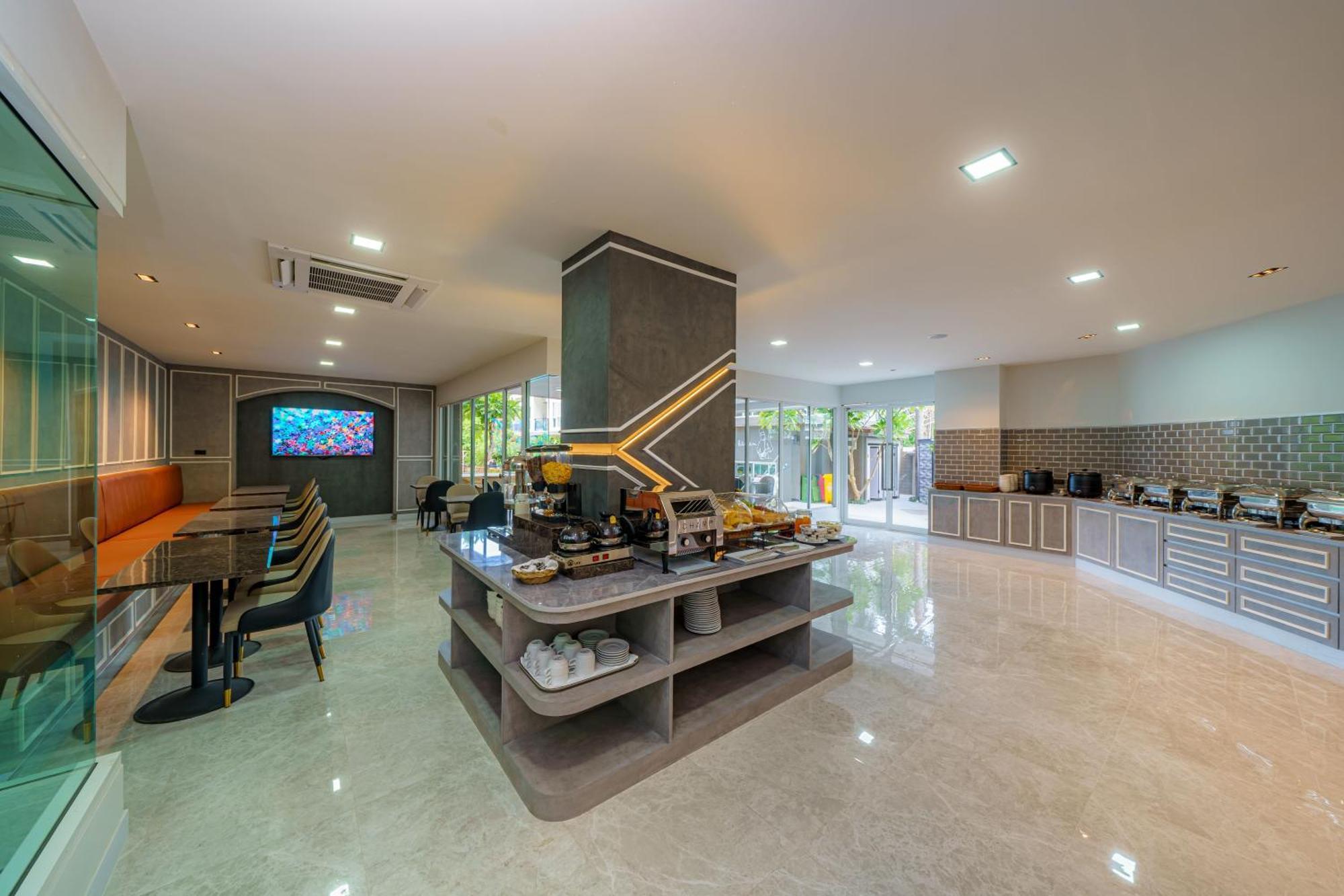 Lhc Hotel And Resort Pattaya Eksteriør bilde